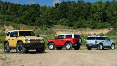 Ford Bronco, Bronco Sport Heritage Editions Celebrate Original Off-Roader