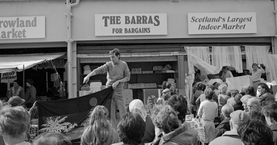 Classic Barras patter celebrated with new permanent memorial at iconic market