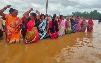 Andhra Pradesh: Polavaram-displaced families stage protest in Sabari floodwaters