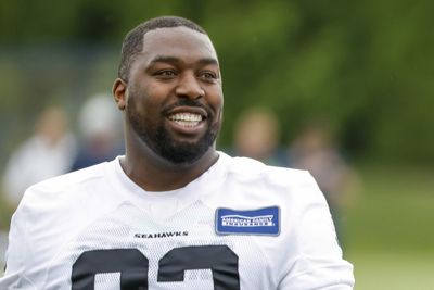 Seahawks DE Shelby Harris not a fan of ‘stupid’ Guardian Caps