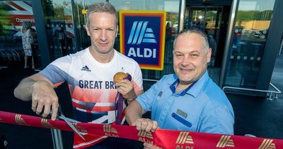 New Nottinghamshire Aldi store officially opens as Richard Whitehead cuts ribbon