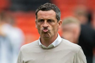 'Sore, sore night' - Ross apologises to Dundee United fans as pride dented by AZ Alkmaar loss