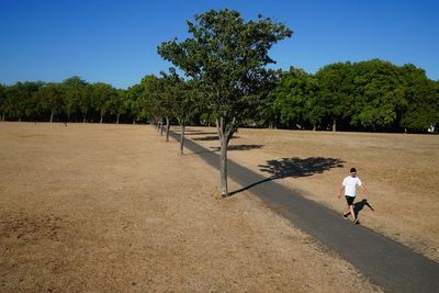 Drought expected to be declared amid heatwave with UK hotter than Caribbean