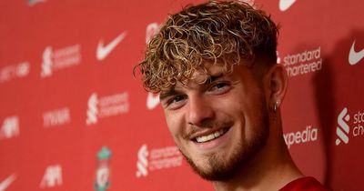 Harvey Elliott takes big step at Liverpool as William Gallas makes odd prediction
