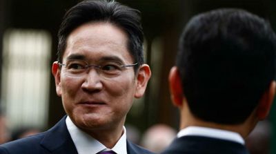 South Korea Pardons Samsung Boss 'to Help the Economy'