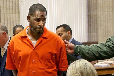 R Kelly’s ‘fiancée’ Jocelyn Savage to ‘release tell-all book’ about living with disgraced singer, reports say