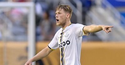 Everton youngster seals loan transfer after signing new contract