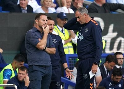 Everton working on further signings before transfer deadline