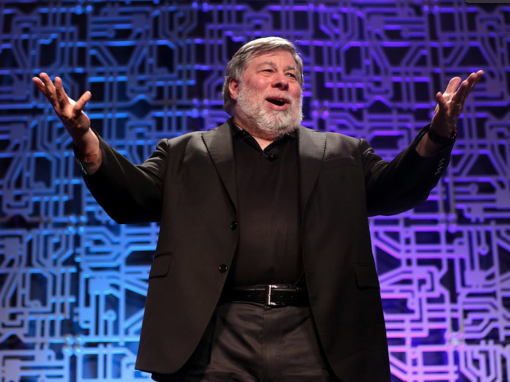 Apple Co-Founder Wozniak Turns 72: A Look At His…