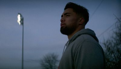 Solid Netflix doc takes no sides in revisiting Manti Te’o and his girlfriend hoax