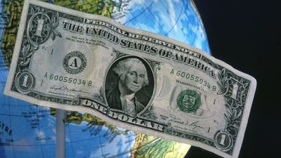 The World Is Seeing How the Dollar Really Works