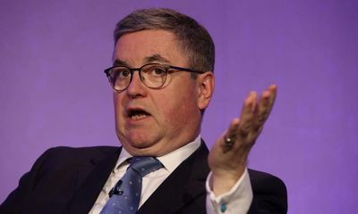 Tory leadership: Buckland first in cabinet to flip support from Sunak to Truss