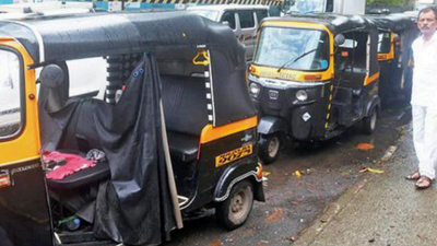 Mumbai: CNG shortage trips filling stations, commuters suffer as autos, taxis hit