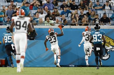 Marty Emerson turns thievery into pick-six of Jaguars