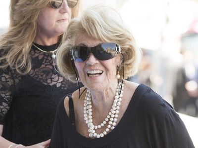 Melbourne socialite Lillian Frank dies