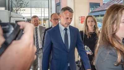 Ryan Giggs’s ex-girlfriend ‘screamed in pain’ during sister’s call to 999, court hears