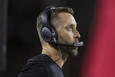 Kliff Kingsbury defends Kyle Shanahan with hat situation: ‘Let my man live’