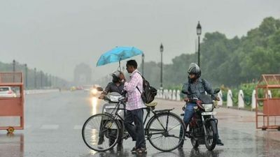 Delhi Weather: Light rain may hit the city; temperature expected to dip