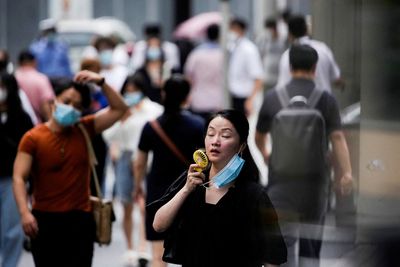 Broad swathe of China swelters in high temperatures