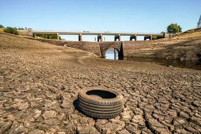 Labour calls for COBRA meeting as temperatures surge