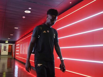 Arsenal vs Leicester LIVE: Premier League team news and line-ups as Gunners unchanged