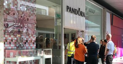 Former Pandora worker shares secrets and strange things about store