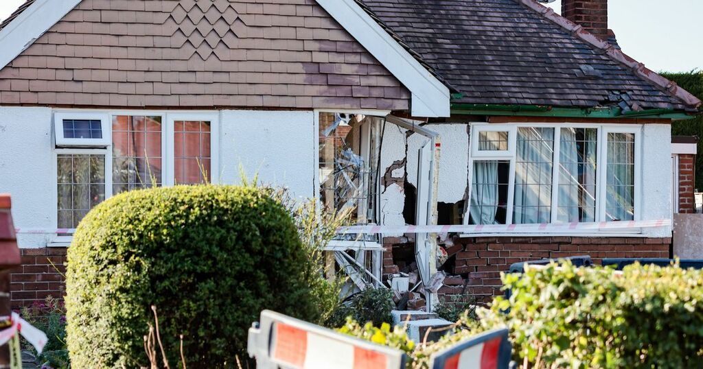 Pictures show house crumbling from damage after car…