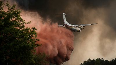 Wind, thunderstorms expected around contained French wildfire