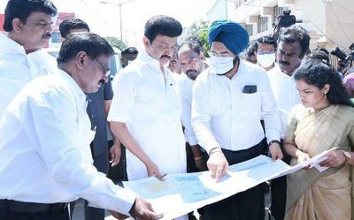 CM inaugurates lake restoration, storm drain projects in Kolathur