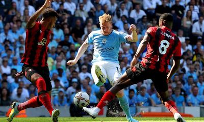 Kevin De Bruyne and Phil Foden fire Manchester City past Bournemouth