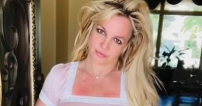 Britney Spears worries fans as she shows bruise after 'running into kitchen counter'