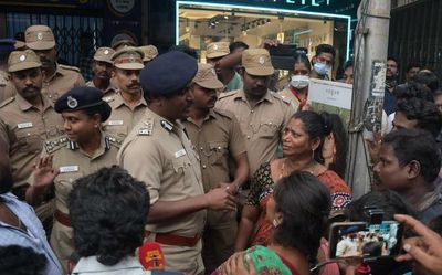Chennai loan company looted of 32 kg of pledged gold