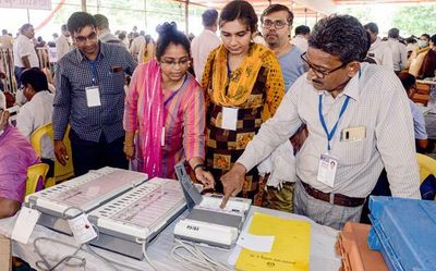 11 Opposition parties to fight EVM 'misuse', money power and media