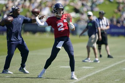 Seahawks QB Drew Lock warming up prior to preseason debut in Pittsburgh