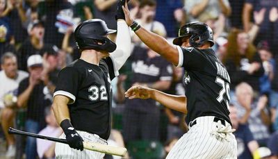 Jose Abreu’s ‘speed’ sparks Sox in victory over Tigers