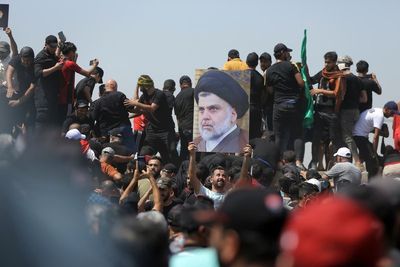 Despite public anger, no progress in Iraq political deadlock