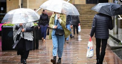 Glasgow thunderstorms yellow weather warning amid 'flooding' and 'power cut' fears