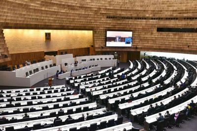 Pheu Thai won't make quorum for election bill that favours small parties