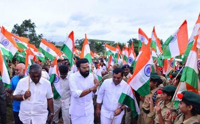 Ballari’s Mincheri Hill sees national flag flying for the first time after Independence