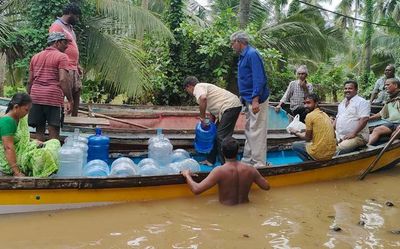 Andhra Pradesh: Tribal habitations continue to be under a sheet of floodwaters