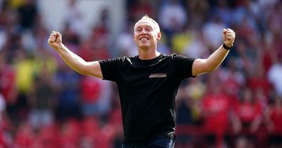 Steve Cooper tells off Sky Sports cameraman during Nottingham Forest victory against West Ham