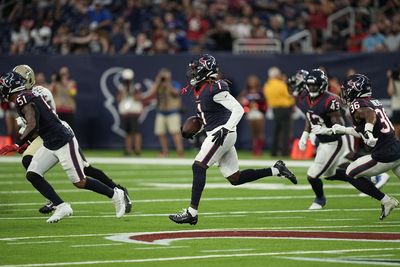 Texans coach Lovie Smith wants CB Tremon Smith to use returner skills on interceptions