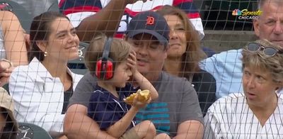 A young MLB fan had a priceless reaction to dropping a whole hot dog at Tigers-White Sox game