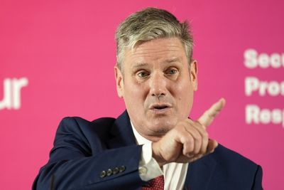 Starmer vows to extend windfall tax to freeze family fuel bills