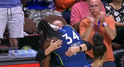 Sylvia Fowles received a heartfelt standing ovation to end her career and basketball fans were so emotional