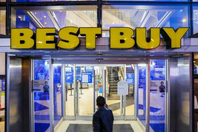 Best Buy Cuts Store Jobs to Help Boost Profits
