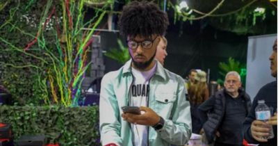 Teenage business prodigy started personal shopping business at 13 now worth almost £1million