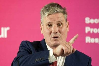 Labour vows to freeze energy price cap and extend windfall tax