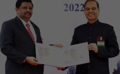 Madras HC releases commemorative stamp to mark 160th year of its existence