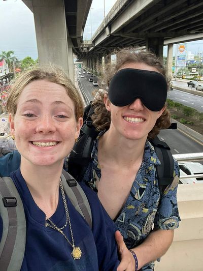 Devoted Brother Climbs Mountain In Blindfold Tribute To Blind Sister